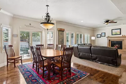 952 E Bridges Ct, Murray, UT 84121 - Photo 21