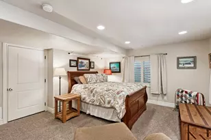 952 E Bridges Ct, Murray, UT 84121 - Photo 45