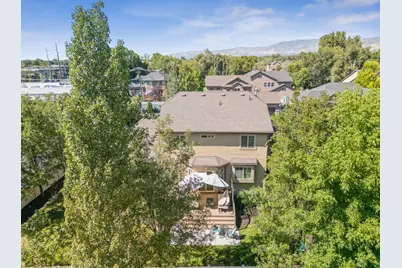 952 E Bridges Ct, Murray, UT 84121 - Photo 59