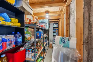 2394 S Palomino Dr, Saratoga Springs, UT 84045 - Photo 23