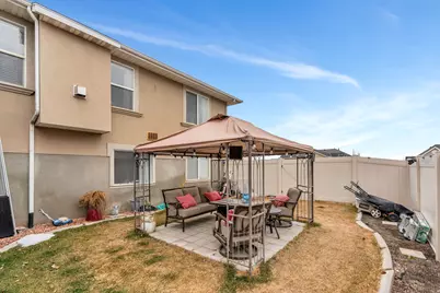 2394 S Palomino Dr, Saratoga Springs, UT 84045 - Photo 39