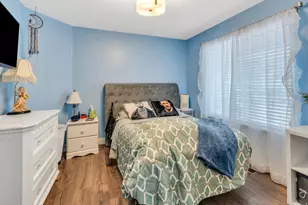 2394 S Palomino Dr, Saratoga Springs, UT 84045 - Photo 13