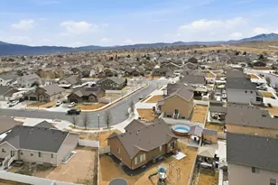 5652 S Chama Way, West Valley, UT 84118 - Photo 43