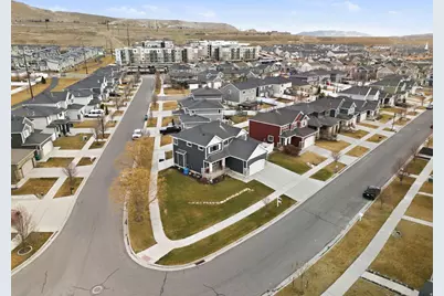 15125 S Battle Dr, Bluffdale, UT 84065 - Photo 63