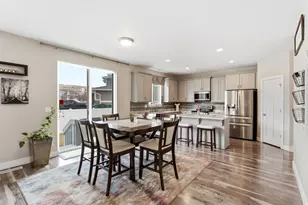 15125 S Battle Dr, Bluffdale, UT 84065 - Photo 19