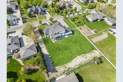 3702 W Wasatch Dr, Bluffdale, UT 84065 - Photo 9