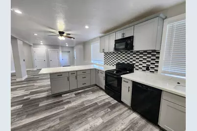 3702 W Wasatch Dr, Bluffdale, UT 84065 - Photo 35