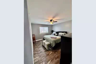 870 S Sunflower Dr W, Ogden, UT 84404 - Photo 11