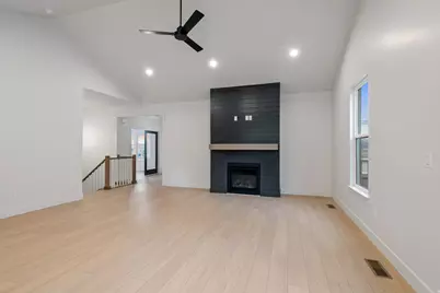 7156 W Lake Ave S #1-157, South Jordan, UT 84009 - Photo 9