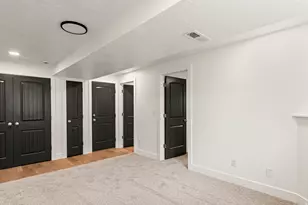 6095 S 2600 W, Roy, UT 84067 - Photo 33