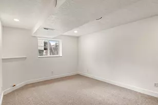 6095 S 2600 W, Roy, UT 84067 - Photo 35