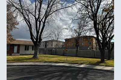 1086 N 1005 W, Orem, UT 84057 - Photo 27