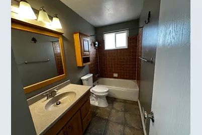 1086 N 1005 W, Orem, UT 84057 - Photo 13