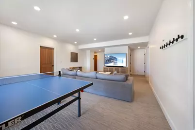 5823 E Elkhorn Dr, Eden, UT 84310 - Photo 29