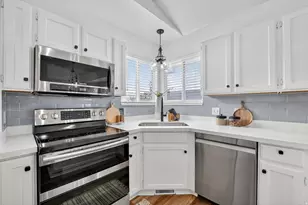 1029 N 250 W, American Fork, UT 84003 - Photo 9