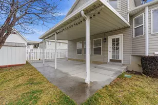 1029 N 250 W, American Fork, UT 84003 - Photo 27