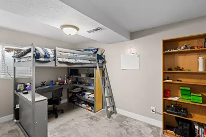 1115 W 550 S, Layton, UT 84041 - Photo 31