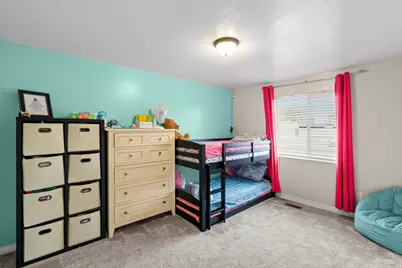 1115 W 550 S, Layton, UT 84041 - Photo 23