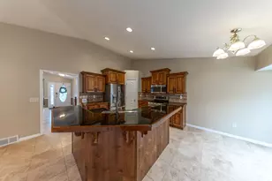 2353 Canyon View Dr, Layton, UT 84040 - Photo 7