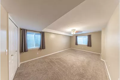 2353 Canyon View Dr, Layton, UT 84040 - Photo 29