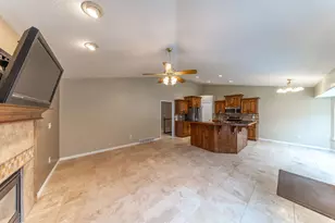 2353 Canyon View Dr, Layton, UT 84040 - Photo 9