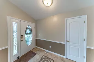 2353 Canyon View Dr, Layton, UT 84040 - Photo 5