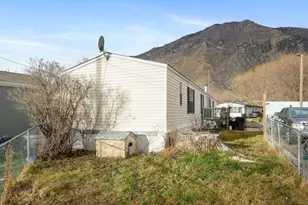 850 N Main St, Springville, UT 84663 - Photo 17