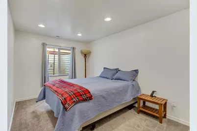 370 Stone Hollow Dr, Santaquin, UT 84655 - Photo 37