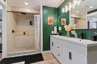 7478 S 1980 E, South Weber, UT 84405 - Photo 17