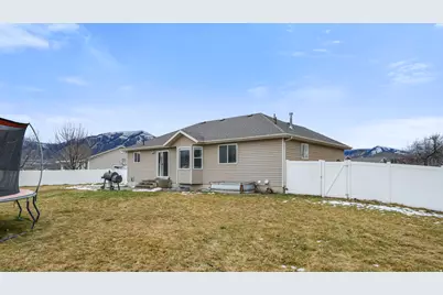 939 W Nibley Pkwy, Nibley, UT 84321 - Photo 23