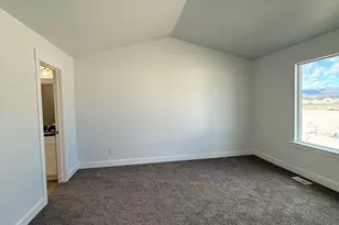 2349 E Sego Liliy Dr, Eagle Mountain, UT 84005 - Photo 9