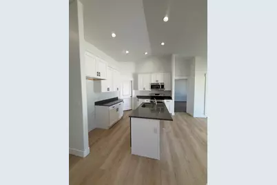 2349 E Sego Liliy Dr #493, Eagle Mountain, UT 84005 - Photo 3