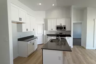 2349 E Sego Liliy Dr, Eagle Mountain, UT 84005 - Photo 3