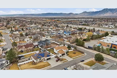 3748 W Elk Park Ct S, South Jordan, UT 84095 - Photo 37