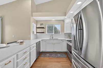 3748 W Elk Park Ct S, South Jordan, UT 84095 - Photo 7