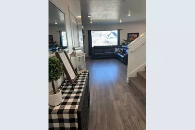 1231 S Red Cliff Dr, Santaquin, UT 84655 - Photo 3