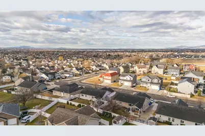 1532 N 825 E, North Ogden, UT 84404 - Photo 9