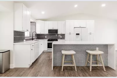 1321 E 3125 N, Layton, UT 84040 - Photo 9