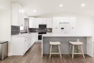 1321 E 3125 N, Layton, UT 84040 - Photo 9