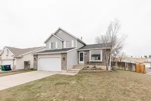 1321 E 3125 N, Layton, UT 84040 - Photo 3