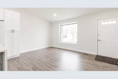 1321 E 3125 N, Layton, UT 84040 - Photo 5