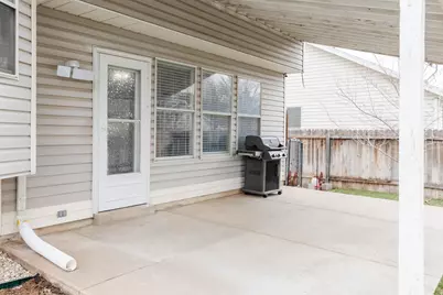 1321 E 3125 N, Layton, UT 84040 - Photo 37