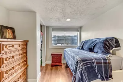 433 N 300 E, Provo, UT 84606 - Photo 23