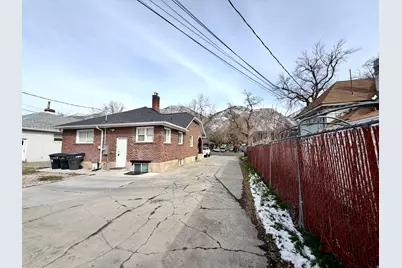 433 N 300 E, Provo, UT 84606 - Photo 33