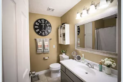 10564 S Weeping Willow Dr E, Sandy, UT 84070 - Photo 15