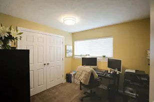 10564 S Weeping Willow Dr E, Sandy, UT 84070 - Photo 13