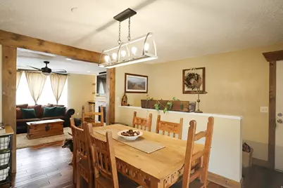 10564 S Weeping Willow Dr E, Sandy, UT 84070 - Photo 9