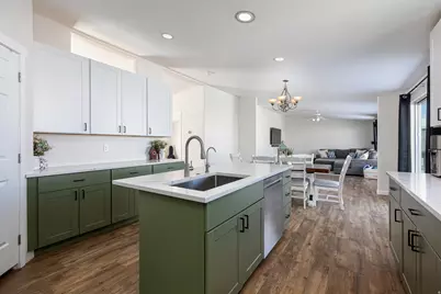 632 S Hillside Dr, Kanab, UT 84741 - Photo 11