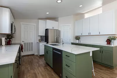 632 S Hillside Dr, Kanab, UT 84741 - Photo 9