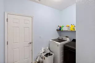 339 N Tahquitz Dr, Cedar City, UT 84720 - Photo 23